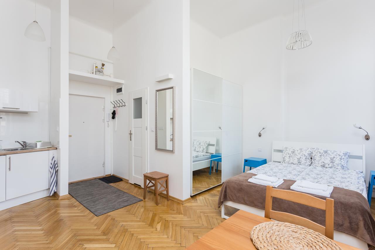Latte Apartment Varsavia Esterno foto
